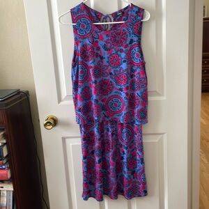 Hatley blue and pink dress. Polyester. S/P. Very nice condition